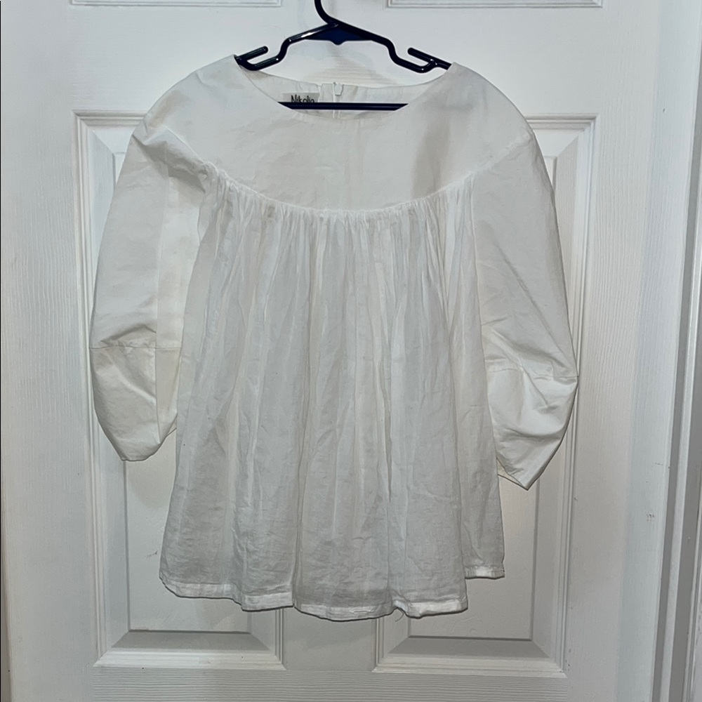 Nikolia White Top